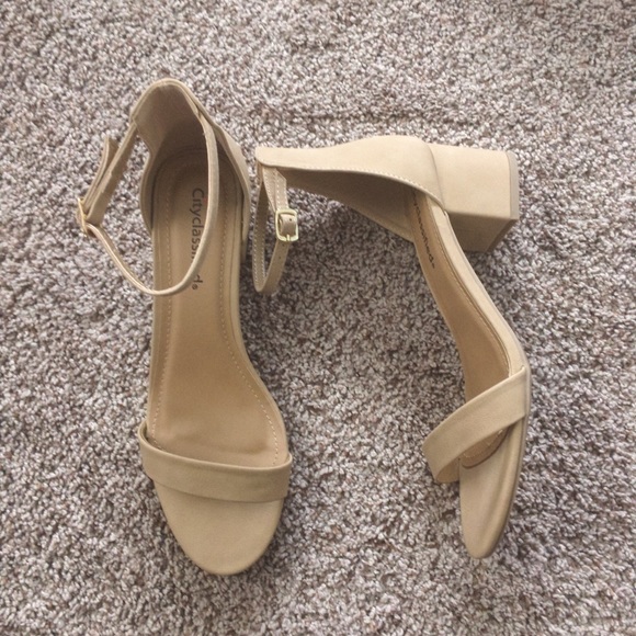 Cityclassified Shoes - Nude sandals